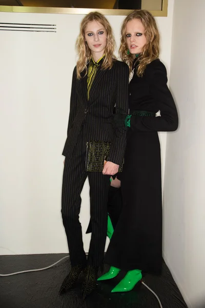Look 68